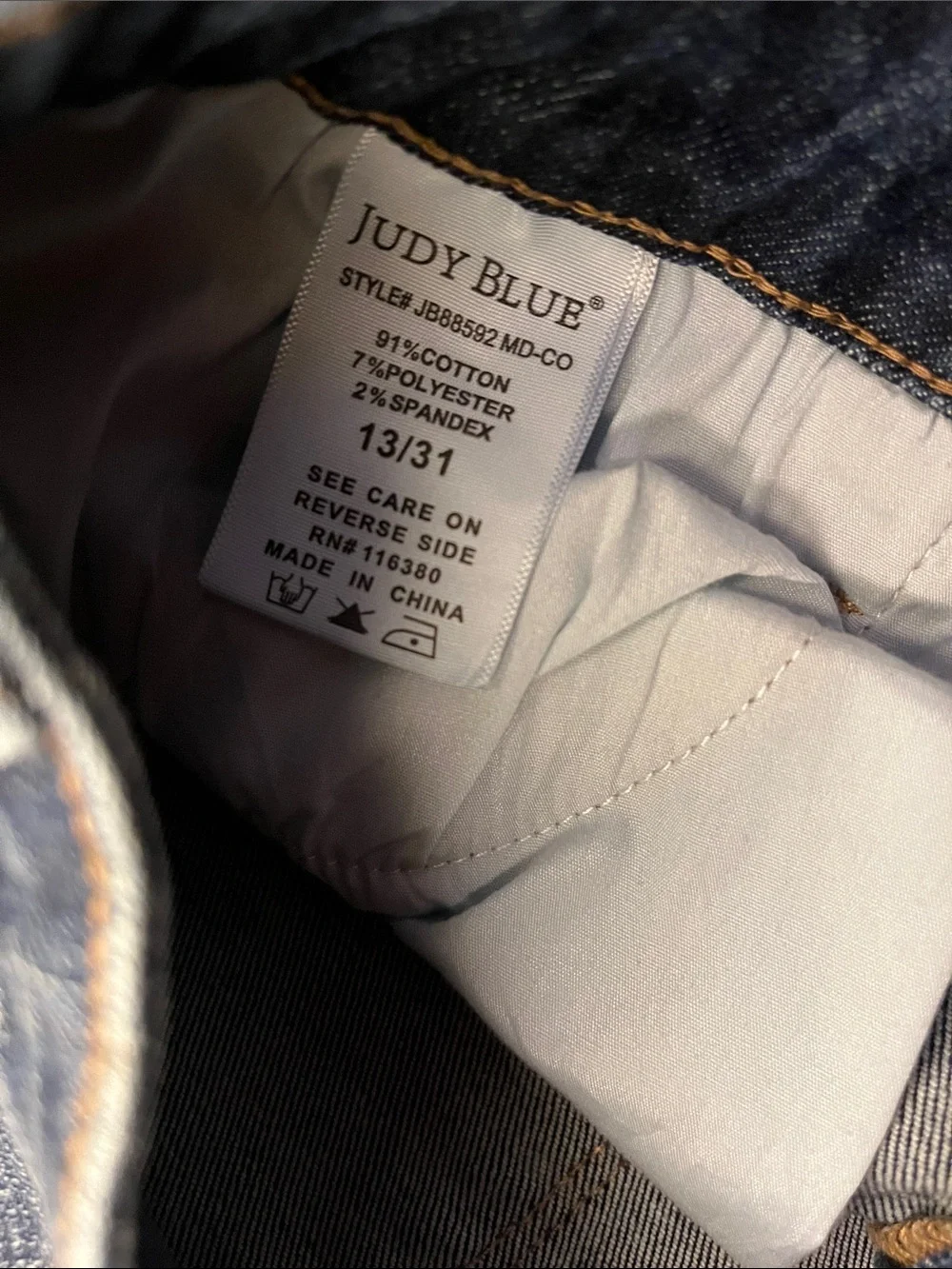 Judy Blue Dark Indigo cropped wide leg jeans